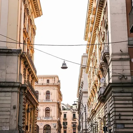 Oda ve Kahvaltı Cortese Napoli